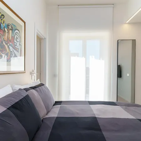 Twinstay Apartment *