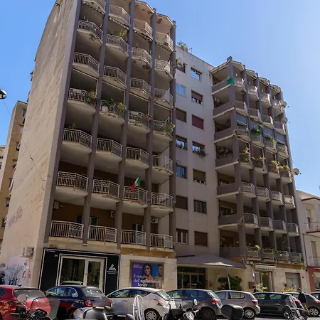 Twinstay * Catania